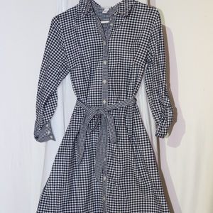 Vineyard Vines picnic dress
